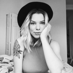 Meet your Posher, Kallie